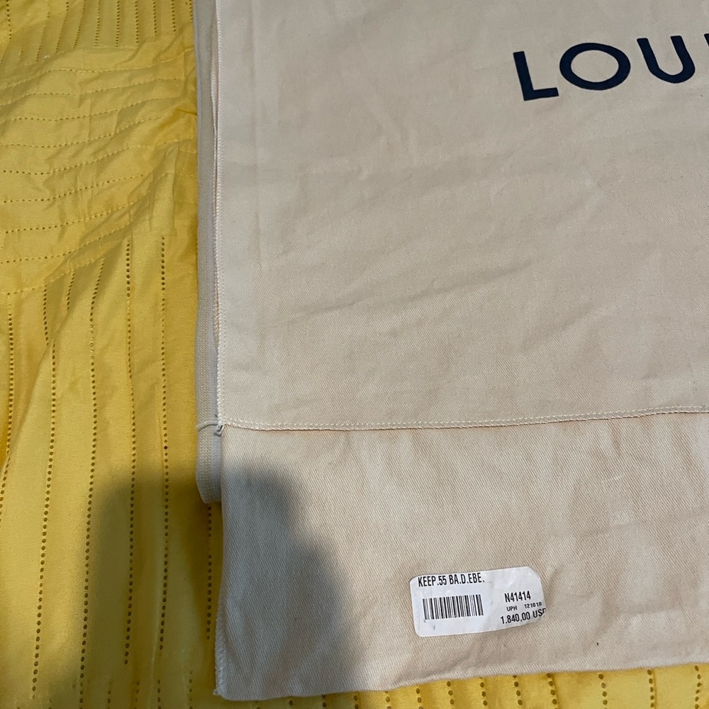 Louis Vuitton Beige and Yellow Throw Blanket - Picture 3 of 5